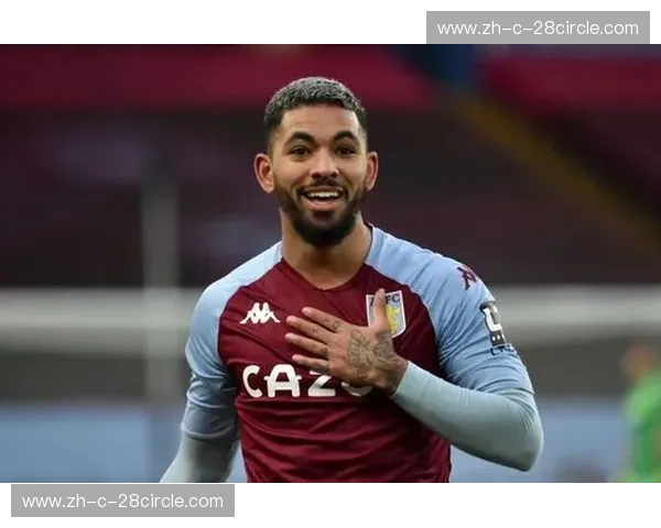 维拉被迫采用深度回收战术，罗杰斯回撤组织弥补中场空缺